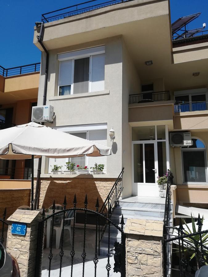 Guest House Maggy سوزوبول المظهر الخارجي الصورة